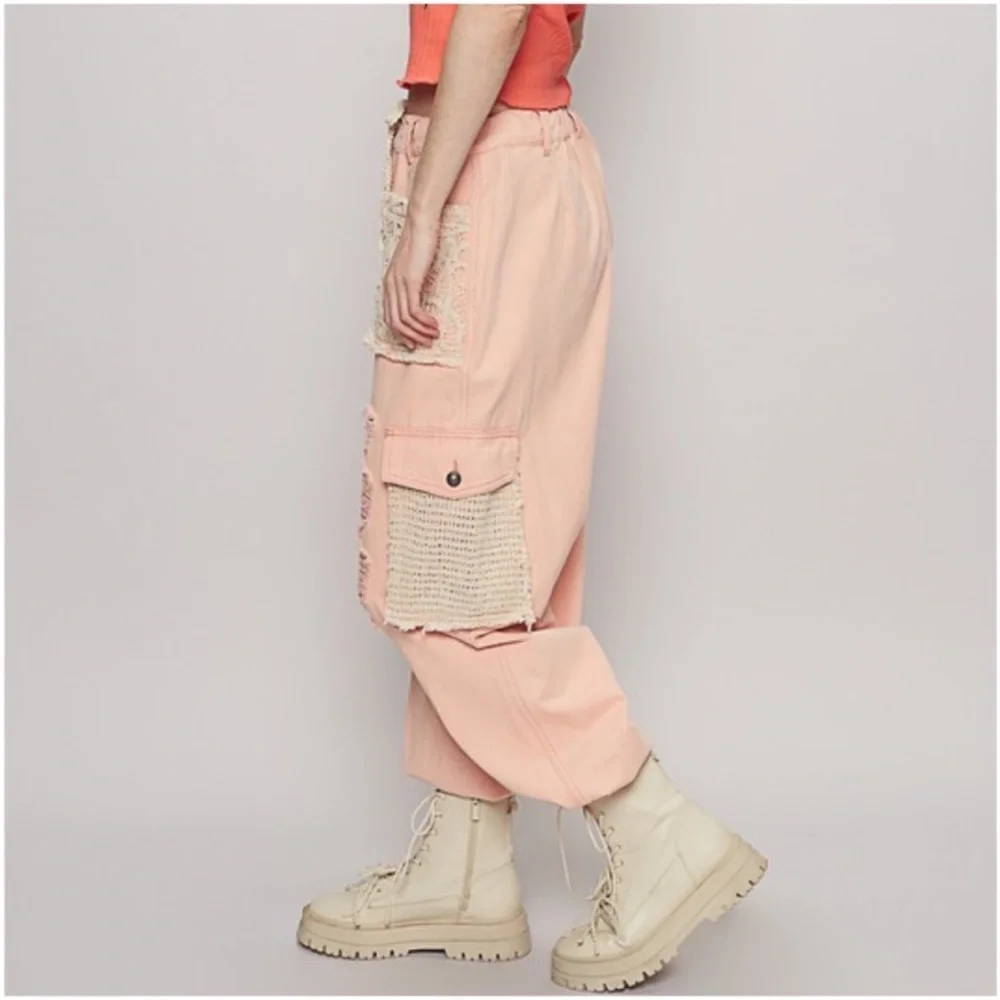 NWT! POL Pink Vintage Wash Lace Distressed Denim Jean Joggers Pants - Picture 4 of 5